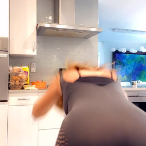 Video by francety published on March 2,2023 01:44:00 - BestThots