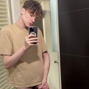 maxence_hot #4922787