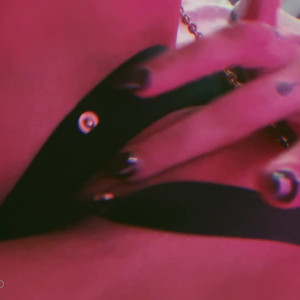 Video by undersiegexo published on May 27,2023 21:32:00 - BestThots