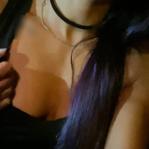 Video by ashleysweet55 published on May 19,2023 10:03:00 - BestThots