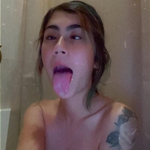 adrixela #4323913