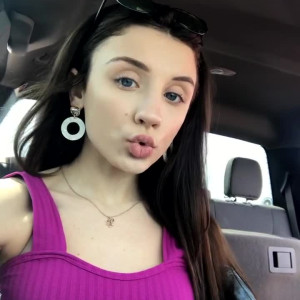 Video by daddysdestinyxo published on June 28,2023 22:43:00 - BestThots