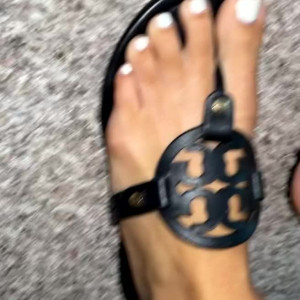 Video by daddysdestinyxo published on March 28,2023 09:16:00 - BestThots