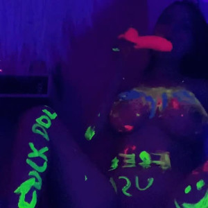 Video by avianaviolet published on June 15,2023 08:17:00 - BestThots
