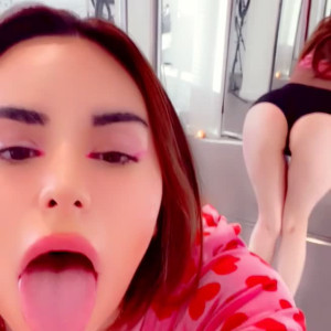Video by avianaviolet published on April 2,2023 14:03:00 - BestThots