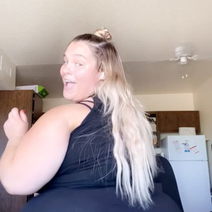 Video by godbrittlovebliss published on June 2,2023 00:58:00 - BestThots
