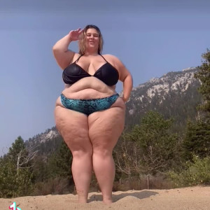 Video by godbrittlovebliss published on April 24,2023 10:52:00 - BestThots