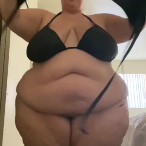 Video by godbrittlovebliss published on June 16,2023 17:15:00 - BestThots