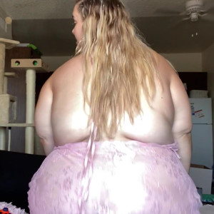 Video by godbrittlovebliss published on March 12,2023 06:27:00 - BestThots
