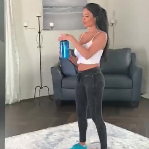 Video by anissakate published on November 21,2023 10:17:57 - BestThots