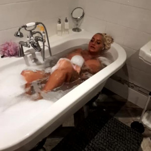 Video by bambiblacks_uk published on November 29,2023 01:56:59 - BestThots