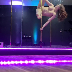 Video by miarubyxo published on May 19,2023 12:09:00 - BestThots