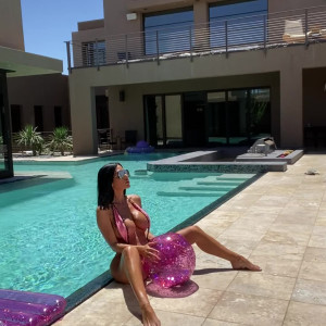 Video by italiastarr published on August 26,2023 16:22:42 - BestThots