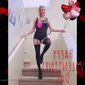 Video by lourdesnoir-xxx published on March 25,2023 12:28:00 - BestThots