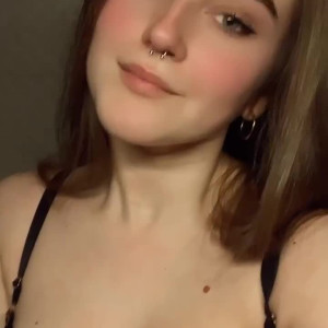 mycourtneyfrost #3639965