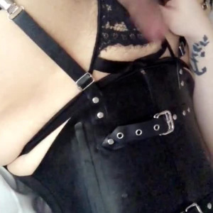 Video by theangelducati published on March 21,2023 18:26:00 - BestThots