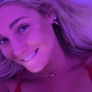 kristinanicolee #3640969