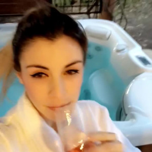 Video by luxneon published on May 1,2023 13:37:00 - BestThots