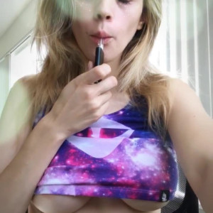Video by luxneon published on March 10,2023 14:52:00 - BestThots