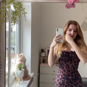 Video by scarlettjonesuk published on May 30,2023 22:23:00 - BestThots