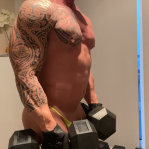 tom0fbrussels #4948306