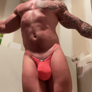 tom0fbrussels #5099400