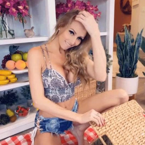 Video by callieskye published on March 24,2023 18:39:00 - BestThots