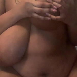 Video by thickkbeauty published on August 26,2023 18:05:54 - BestThots