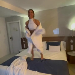Video by apolonialapiedra published on June 7,2023 21:15:00 - BestThots