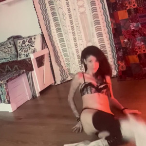 Video by xxmelodyxx31xx published on July 2,2023 03:04:00 - BestThots