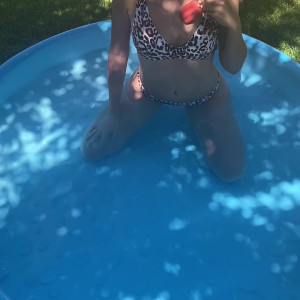 submissive_kat #3915648