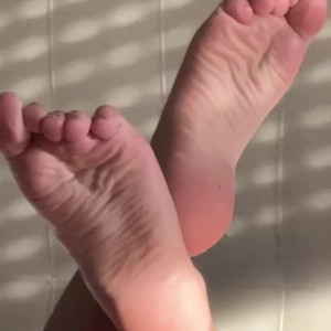 Video by bebecita1908 published on April 3,2023 22:44:00 - BestThots