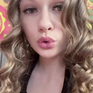 Video by sophiaisspoiled published on April 17,2023 03:00:00 - BestThots