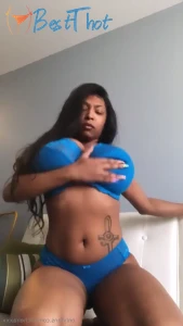 rachelraxxx #9706738