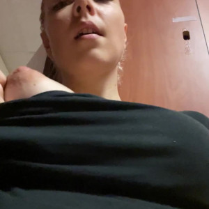 Video by amberlaray published on April 18,2023 00:19:00 - BestThots