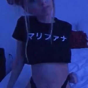 mollyx #4918658