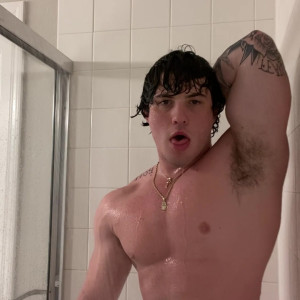 Video by deek_aesthetic published on April 24,2023 03:08:00 - BestThots