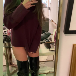 Video by miakhalifa published on June 10,2023 19:30:00 - BestThots
