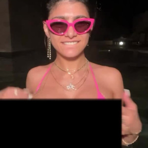 Video by miakhalifa published on March 25,2023 06:14:00 - BestThots