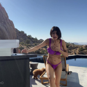 Video by miakhalifa published on April 1,2023 18:25:00 - BestThots