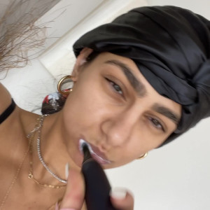 Video by miakhalifa published on May 26,2023 13:11:00 - BestThots