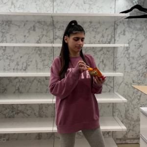 Video by miakhalifa published on April 7,2023 12:04:00 - BestThots