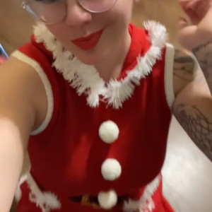 Video by theamputeebitch published on March 11,2023 20:45:00 - BestThots