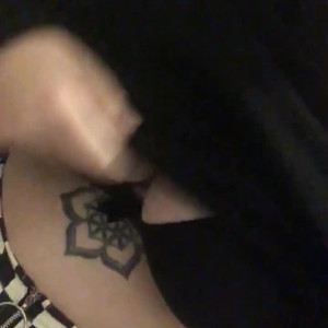 Video by bunnyxbelle published on May 20,2023 21:28:00 - BestThots