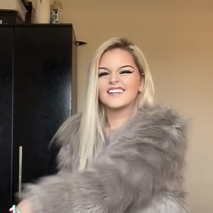 Video by moll050797.x published on June 21,2023 23:40:00 - BestThots