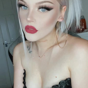 Video by moll050797.x published on May 18,2023 23:32:00 - BestThots