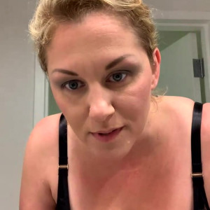 Video by mrs_darkcuckold published on June 4,2023 18:56:00 - BestThots
