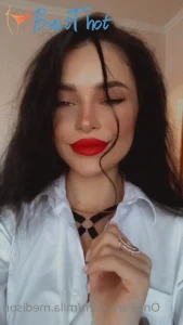 mila.moore #9748011