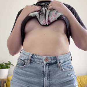 Video by flaurallvip published on August 26,2023 20:29:26 - BestThots