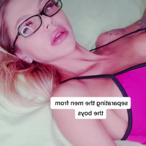 Video by ashley_haze published on March 8,2023 20:41:00 - BestThots